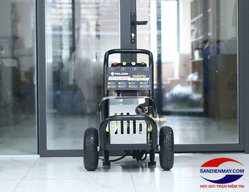 Máy rửa xe công nghiệp công suất 3.7kW