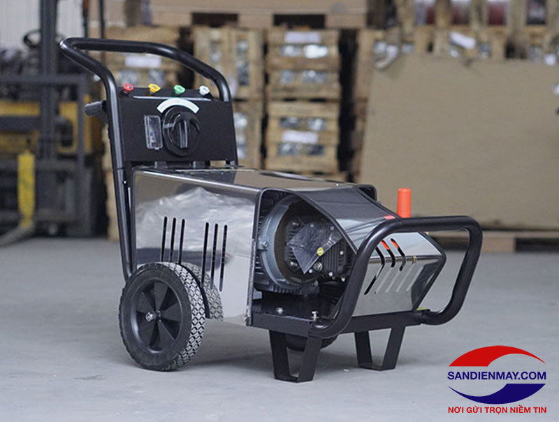 Máy rửa xe ô tô công suất lớn Kumisai KMS 250/7.5