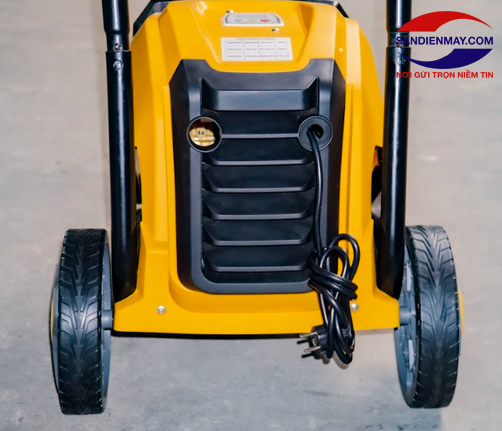 Máy bơm rửa xe cao áp Kumisai KMS3300