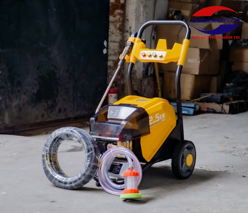 Máy bơm rửa xe cao áp Kumisai KMS3300