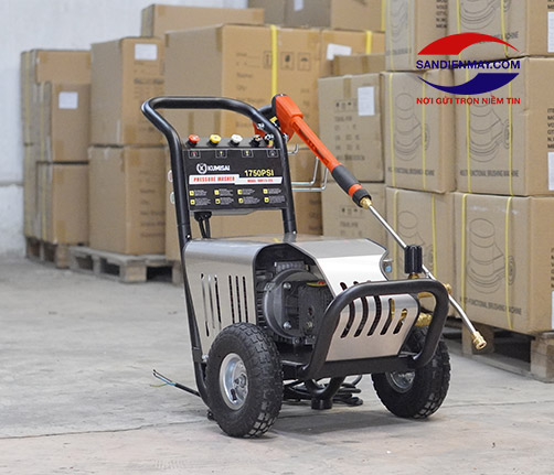 Máy xịt rửa xe giá rẻ Kumisai 18M17.5-3T4