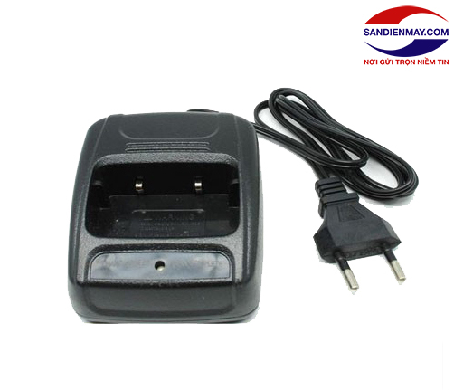 Sạc pin của bộ đàm Baofeng 666-888-777