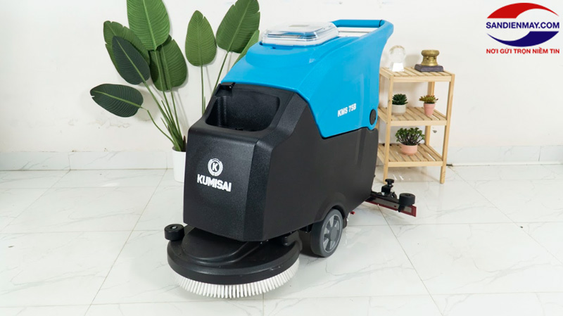 Cách sử dụng máy chà sàn liên hợp không quá phức tạp