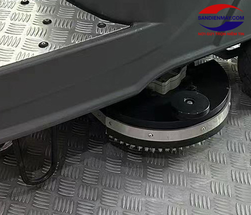 Máy lau sàn ngồi lái Kungfu Clean KF 1350
