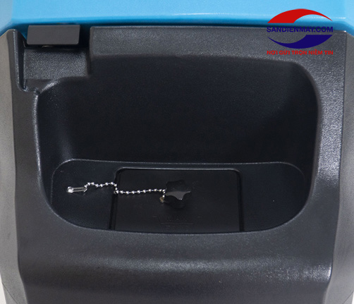 Máy lau sàn liên hợp dùng điện Kumisai KMS 75E