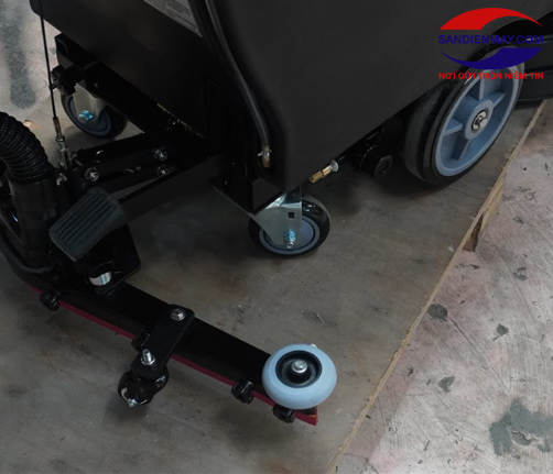 Máy lau sàn liên hợp Kungfu Clean KF-70D