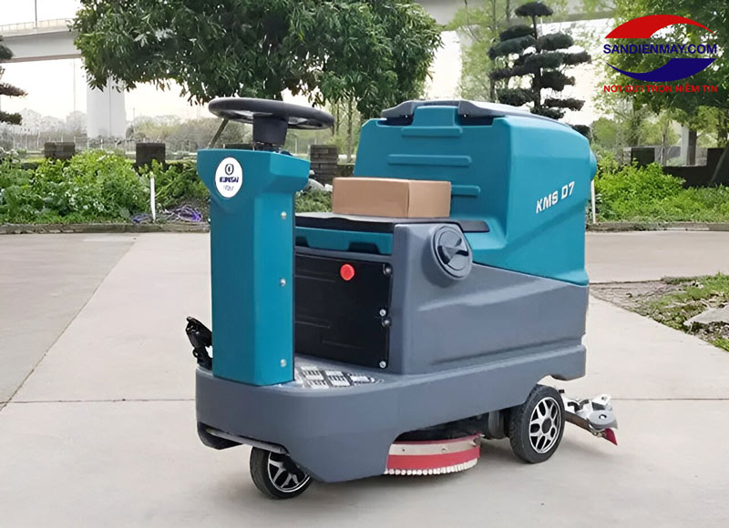 Sàn Điện Máy là đơn vị phân phối các loại máy chà sàn uy tín, giá ưu đãi