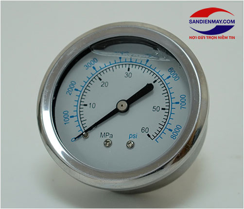 Đồng hồ đo áp suất hoạt động máy rửa xe