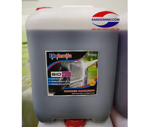 Hóa chất rửa xe không chạm Ekokemika BIO 30 (can 20L)