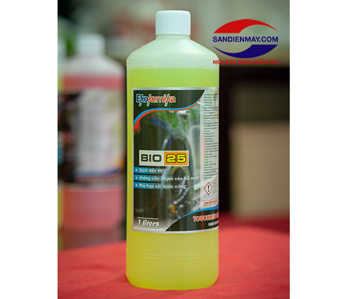 Dung dịch rửa xe không chạm Ekokemika BIO 25 - 1L