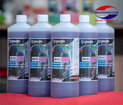 Dung dịch rửa xe không chạm Ekokemika BIO 30 - 1L