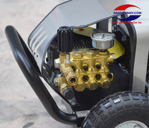 Máy phun rửa xe áp lực cao Palada 18M17.5 3T4