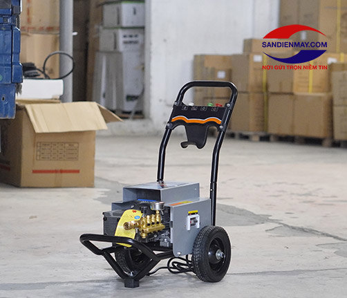 Máy phun rửa xe Palada PD 80/2.2
