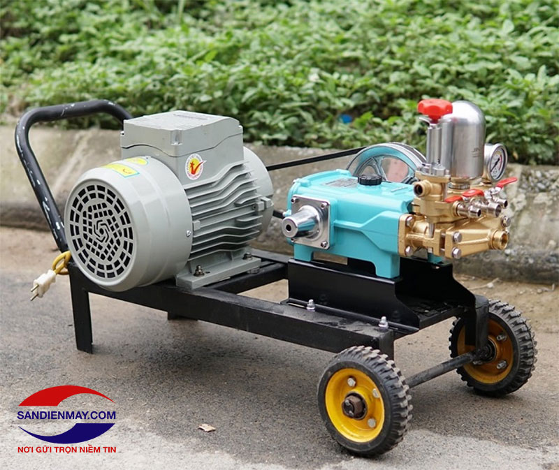 Máy rửa xe dây đai 3 ngựa sở hữu nhiều ưu điểm vượt trội