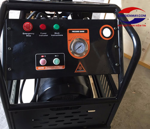 Máy rửa xe áp lực cao Kumisai 22M58-15T4 15Kw