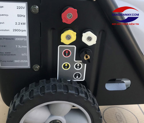 Máy phun rửa xe cao áp Kumisai KMS 16MC