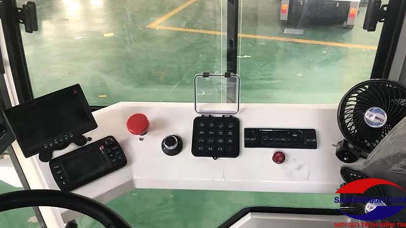 Bảng điều khiển xe quét rác Kumisai KMS-2000-M