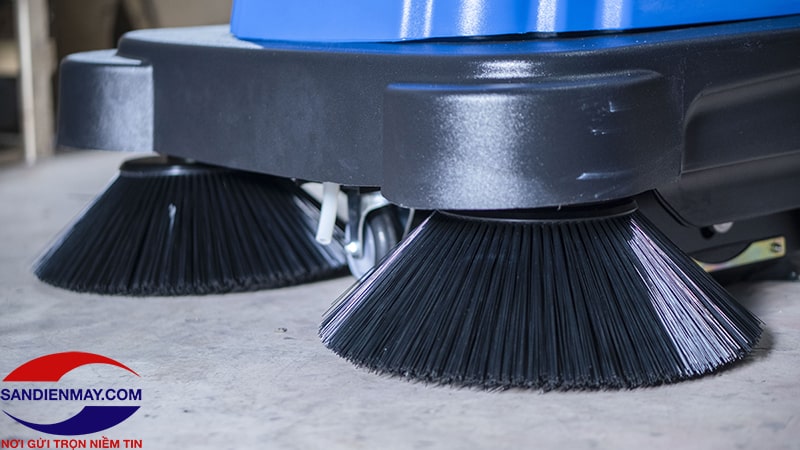 Chổi quét phụ xe quét rác 