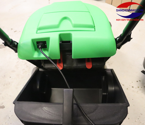 Xe thu gom rác đẩy tay IPC 464