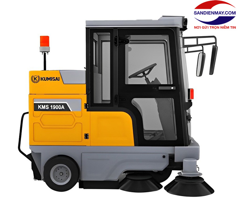 Kumisai KMS 1900A được trang bị hệ thống vòi phun sương để dập bụi