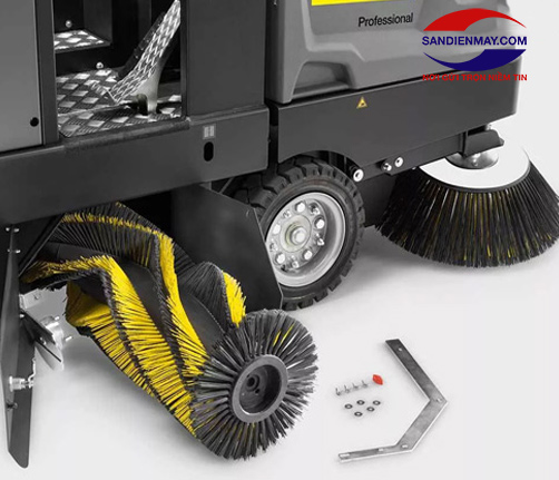 Xe quét đường Karcher KM 120/250 R D Classic