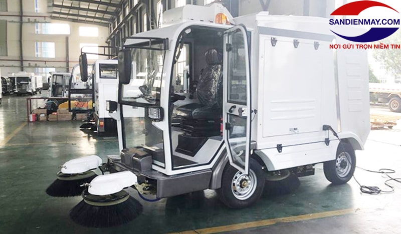 xe quét rác Kumisai KMS-S2000-M chính hãng