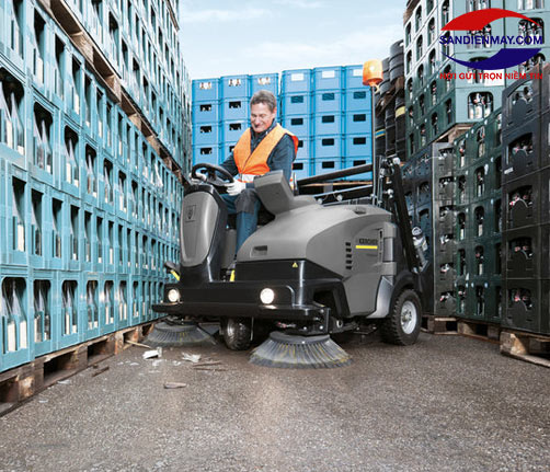 Xe quét hút rác Karcher KM 125/130 Bp Pack 400Ah wet+KSSB