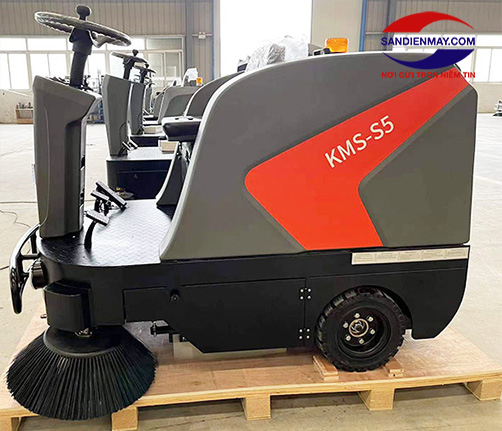 Xe quét rác Kumisai KMS-S5