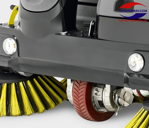 Máy quét rác ngồi lái Karcher KM 125/130 R D+KSSB