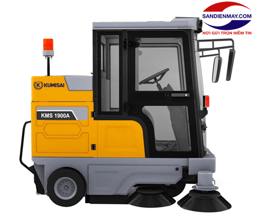 Máy quét rác ngồi lái Kumisai KMS 1800