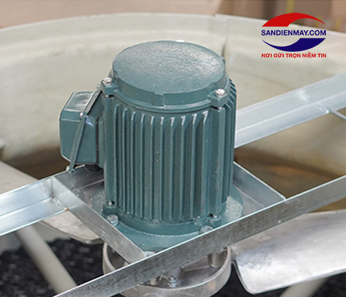 Motor tháp giải nhiệt