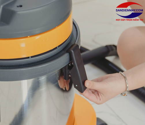 Máy hút bụi nước công suất lớn Kumisai KMS15