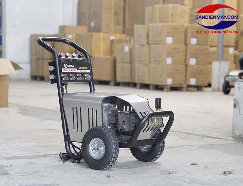    Máy rửa xe cao áp Kumisai