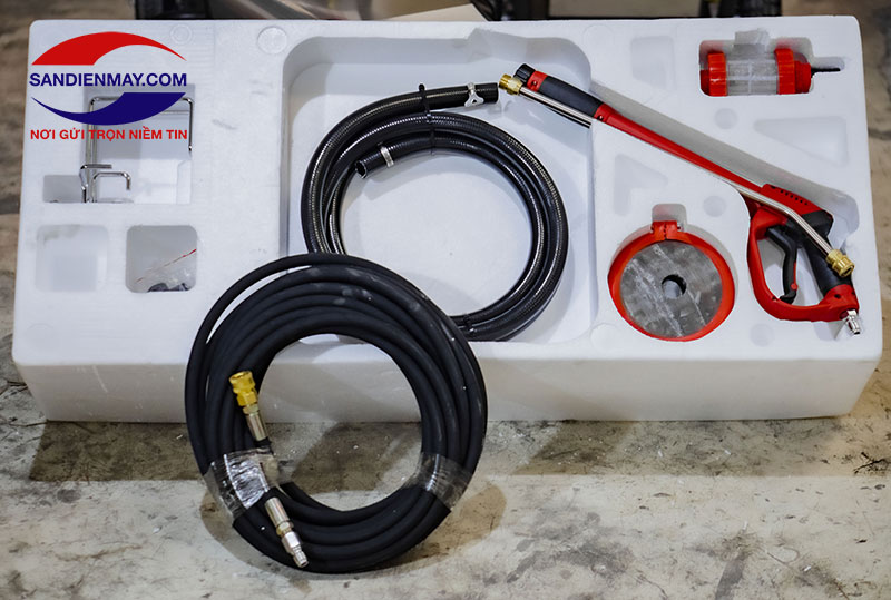    Phụ kiện đi kèm đầy đủ